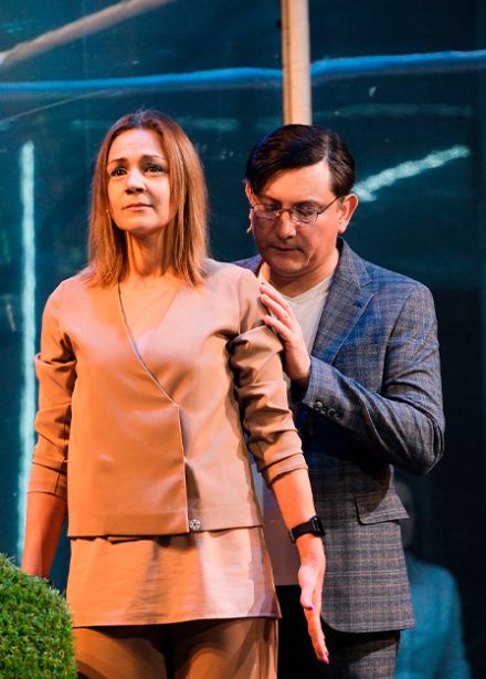 Не сотвори себе ...