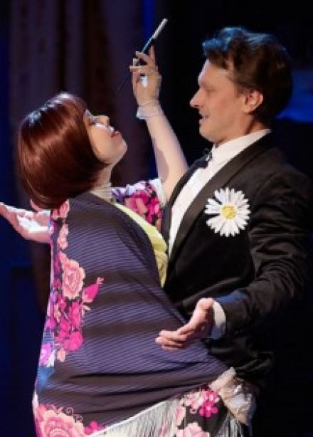 Две свадьбы