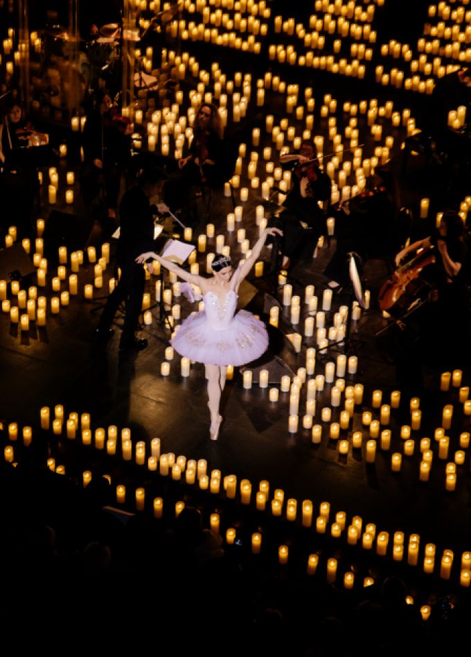 Волшебный свет Рождества. Lumisfera и 3000 свечей